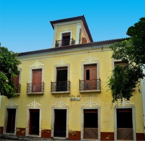 MCHA está instalado num sobrado colonial do séc. XIX tombado pelo Instituto do Patrimônio Histórico e Artístico Nacional (Iphan).