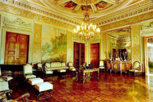 Sede do poder executivo brasileiro desde 1887, Palácio do Catete abriu as portas como Museu da República em 1960 após transferência da capital federal para Brasília (DF).